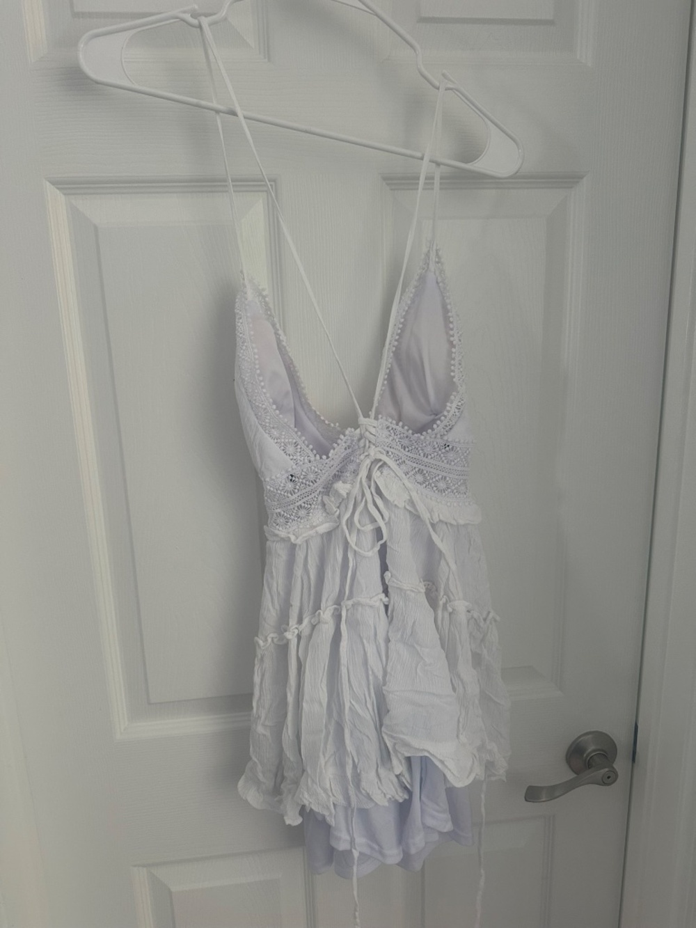 Lave Back Ruffled Dress - Picture 2 of 3